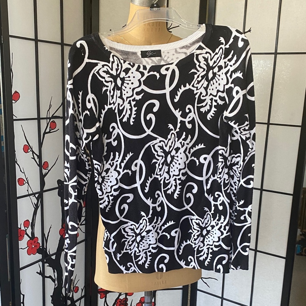 Giorgio Fiorelli Monochrome Floral Blouse
